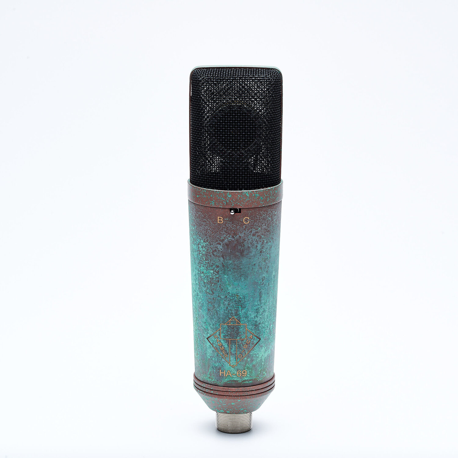 Hammer Audio HA-69 microphone